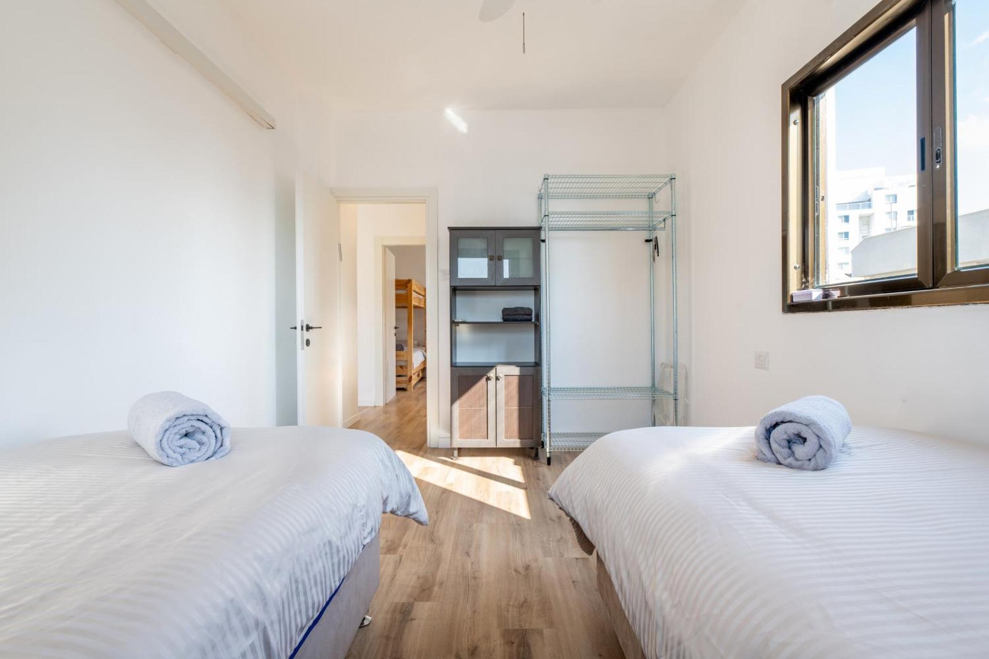 Roof Top 3 Floors Νετάνια Εξωτερικό φωτογραφία