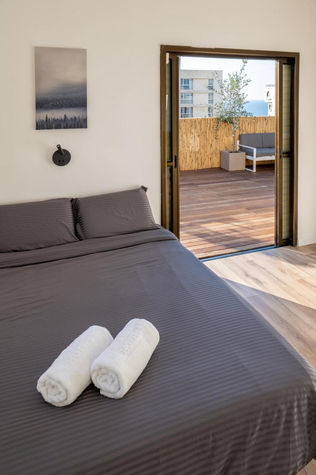 Roof Top 3 Floors Νετάνια Εξωτερικό φωτογραφία