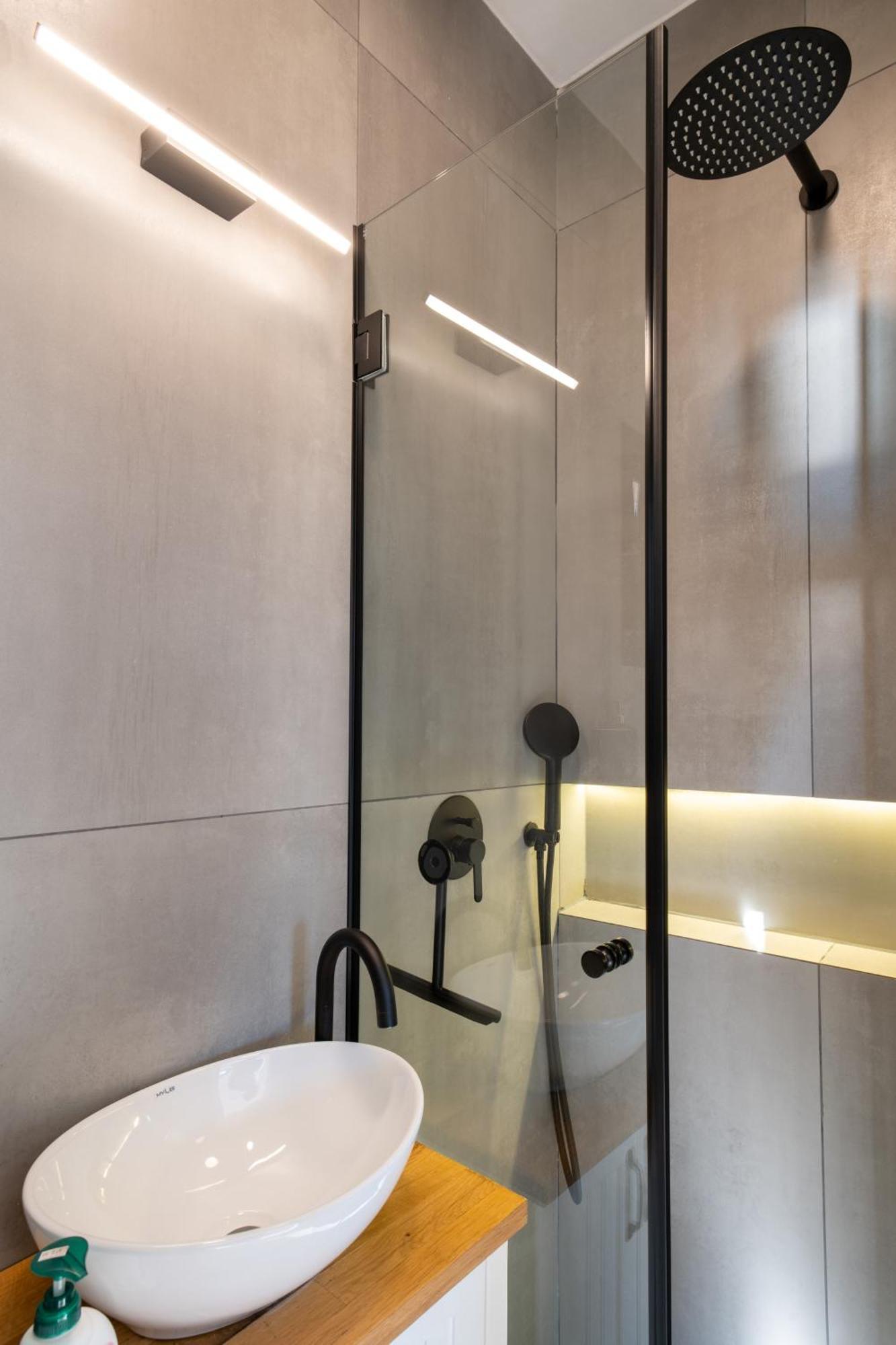 Roof Top 3 Floors Νετάνια Εξωτερικό φωτογραφία