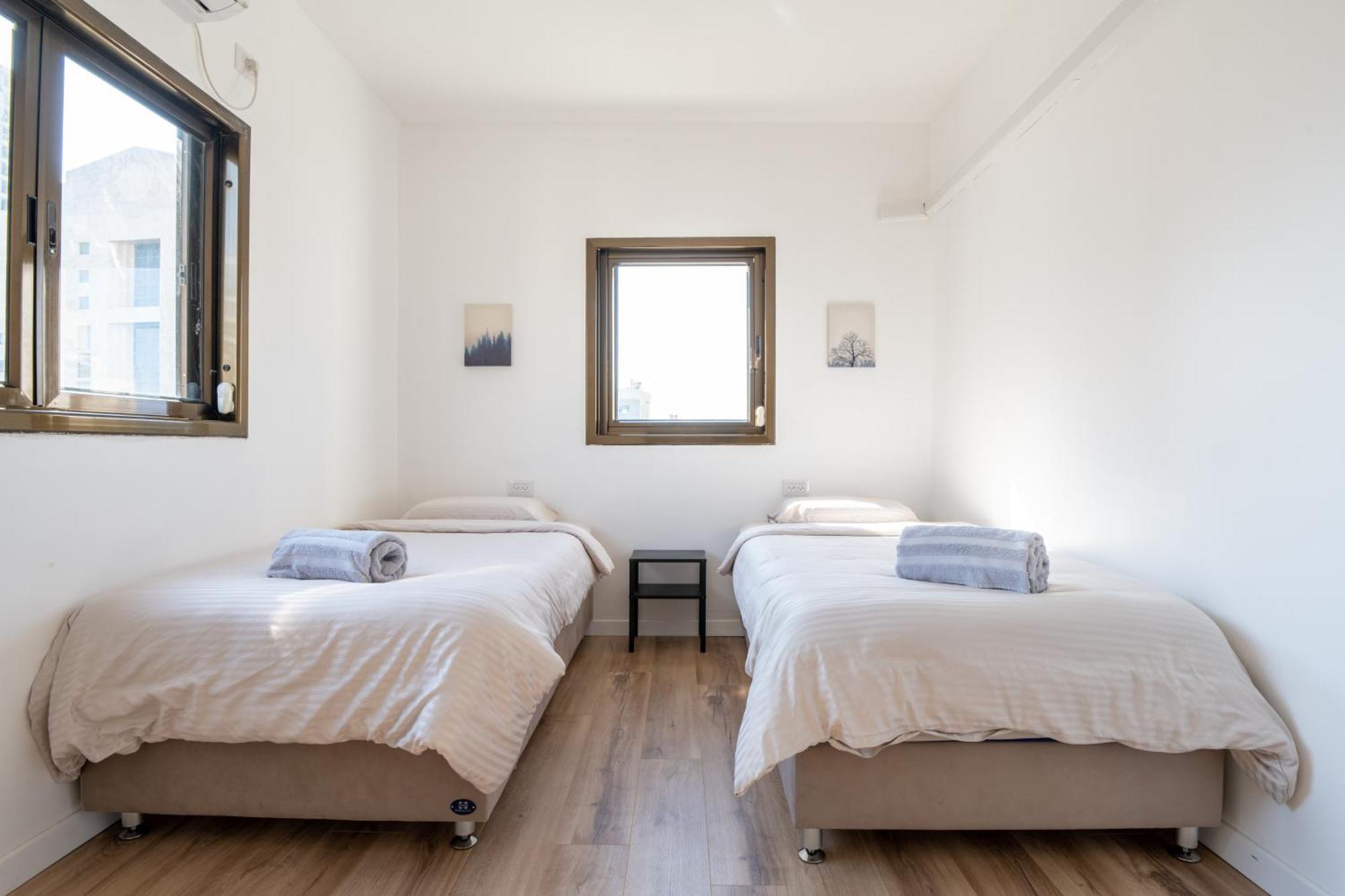 Roof Top 3 Floors Νετάνια Εξωτερικό φωτογραφία