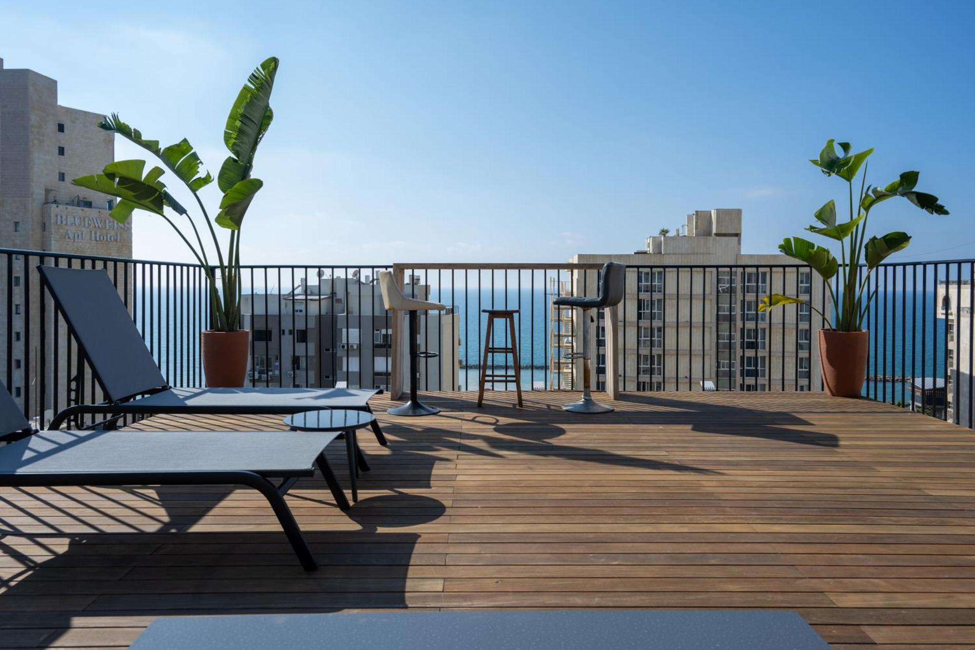 Roof Top 3 Floors Νετάνια Εξωτερικό φωτογραφία