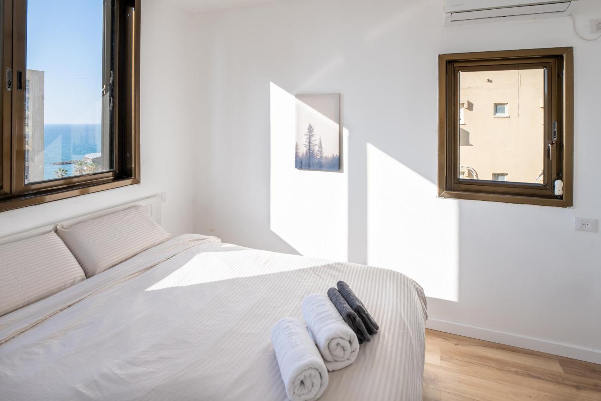 Roof Top 3 Floors Νετάνια Εξωτερικό φωτογραφία